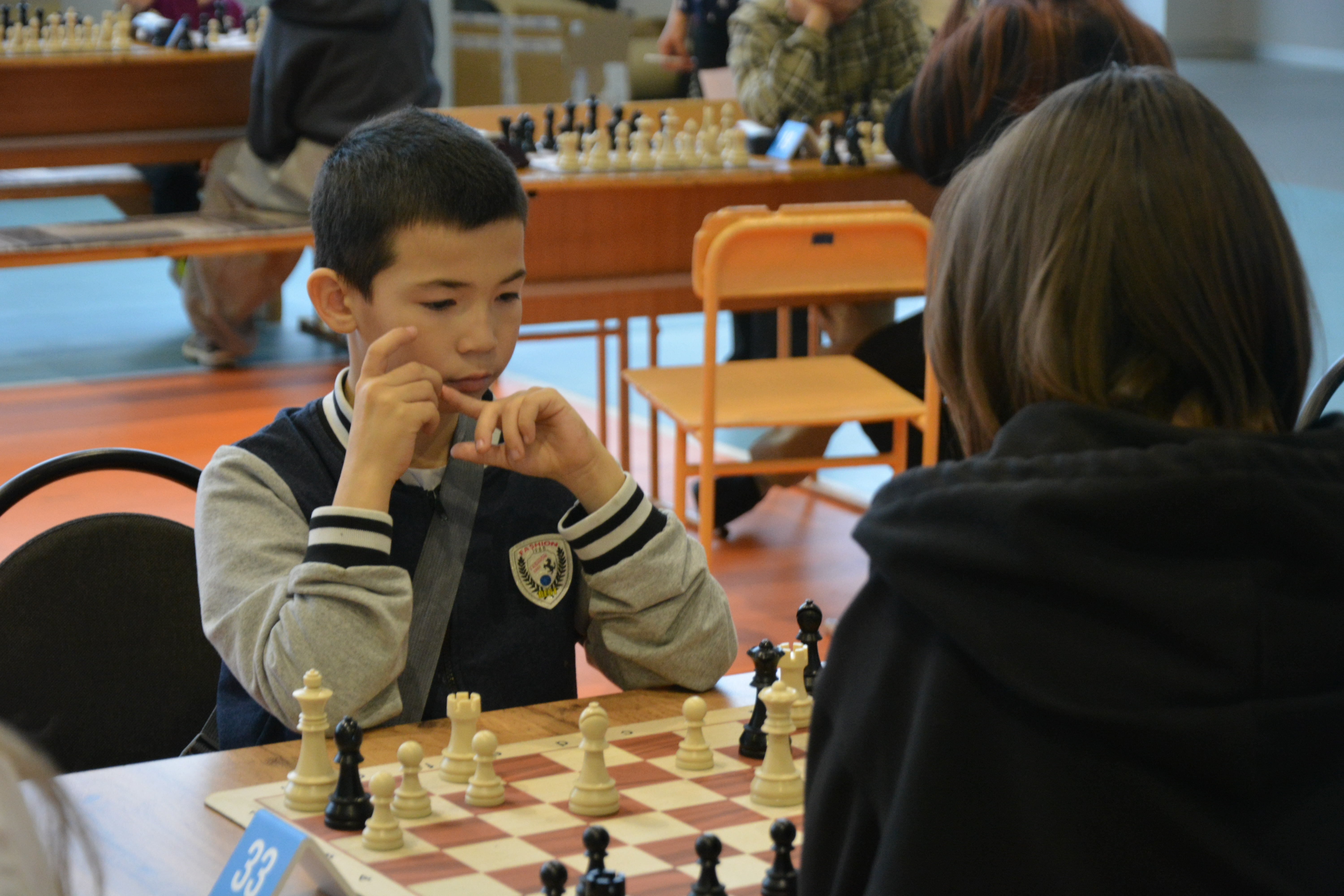В Бураево начался второй день Чемпионата по шахматам
