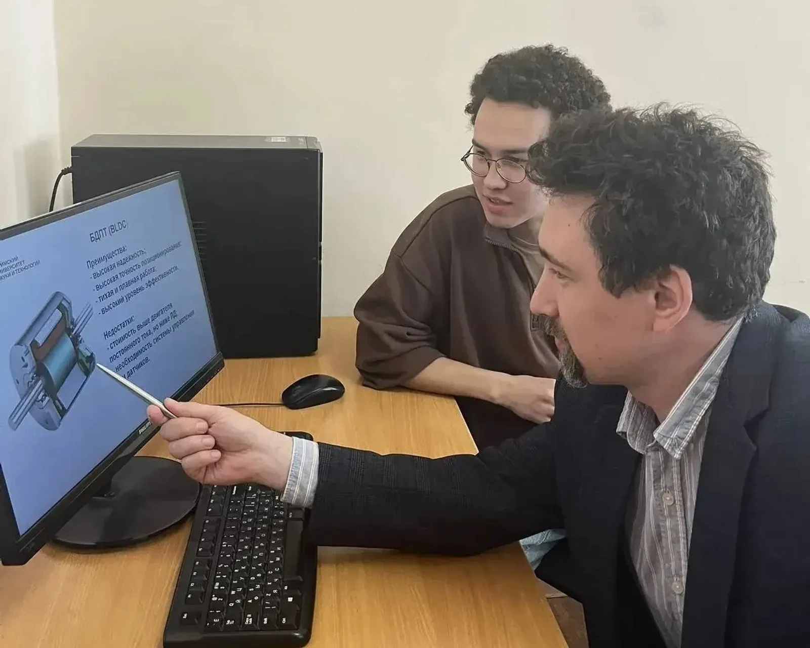 Студент резидента  разработал электропривод для реабилитации раненых бойцов