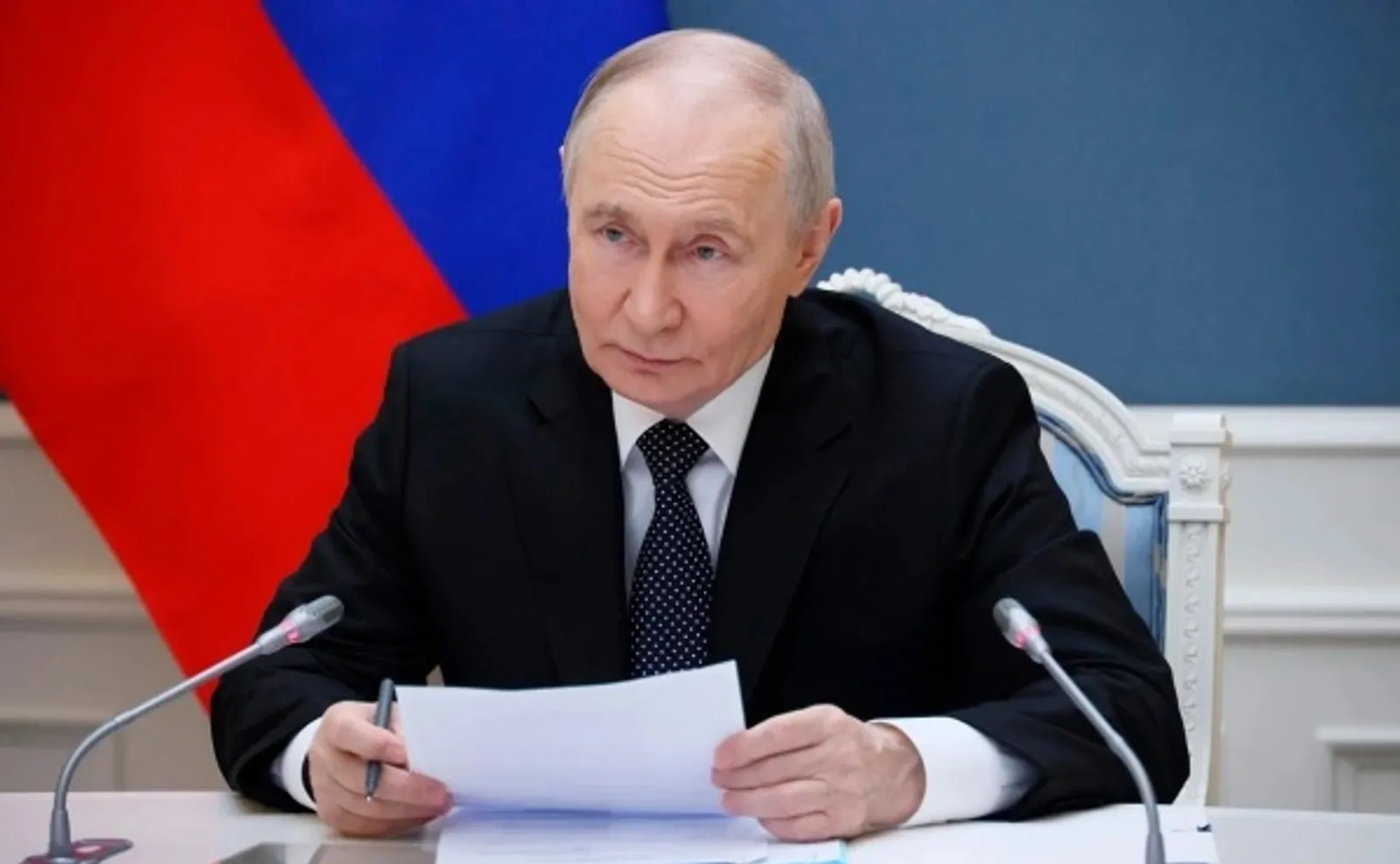 Путин проведет «серьезный разговор» с первым выпуском «Времени героев»