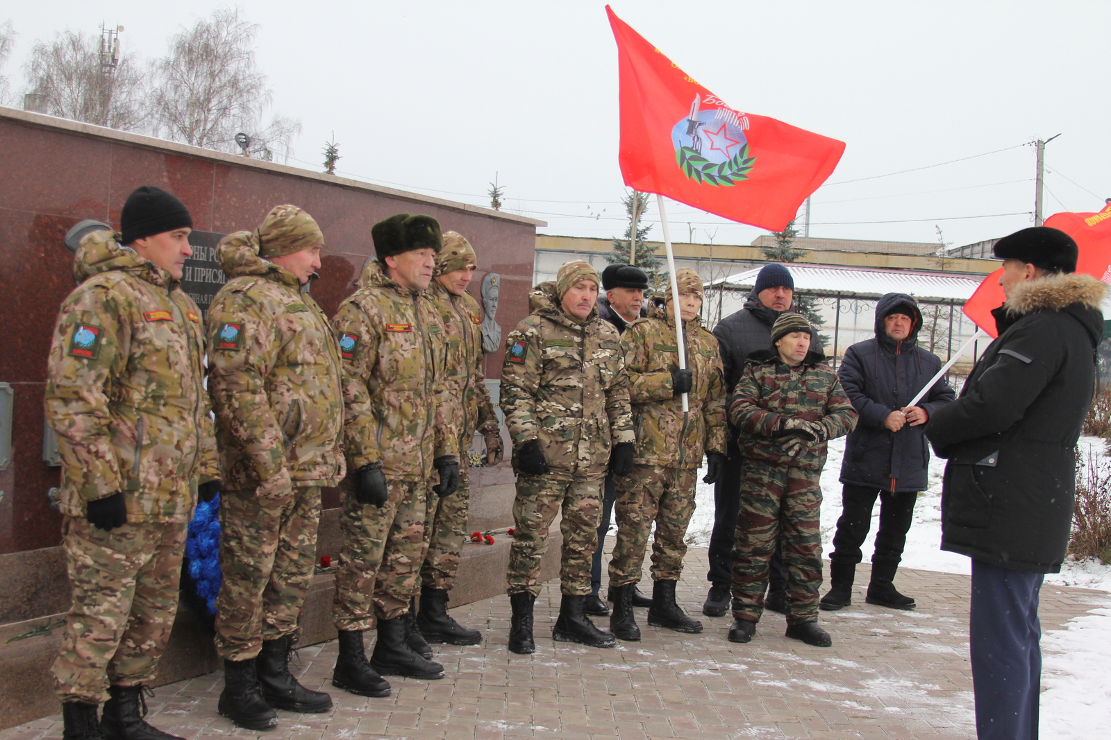 Чечен җирендә булган сугыш корбаннарын искә алып