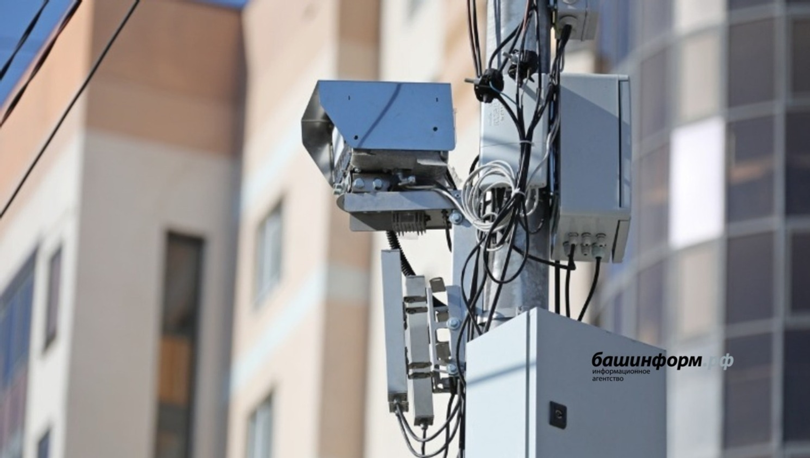 Камеры фиксации нарушений ПДД работают и без интернета - МВД России