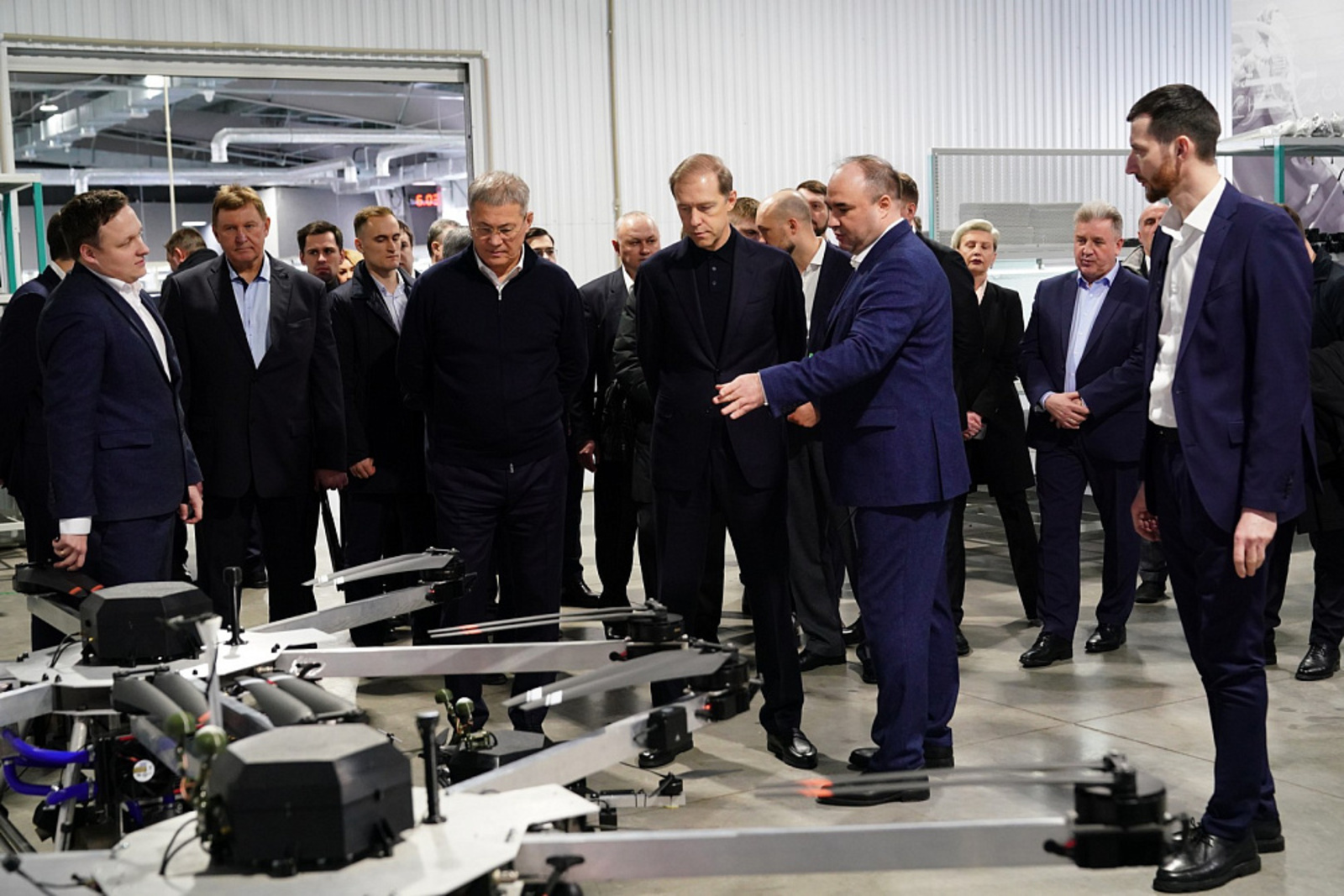 Денис Мантуров посетил ведущие инновационные промышленные предприятия РБ