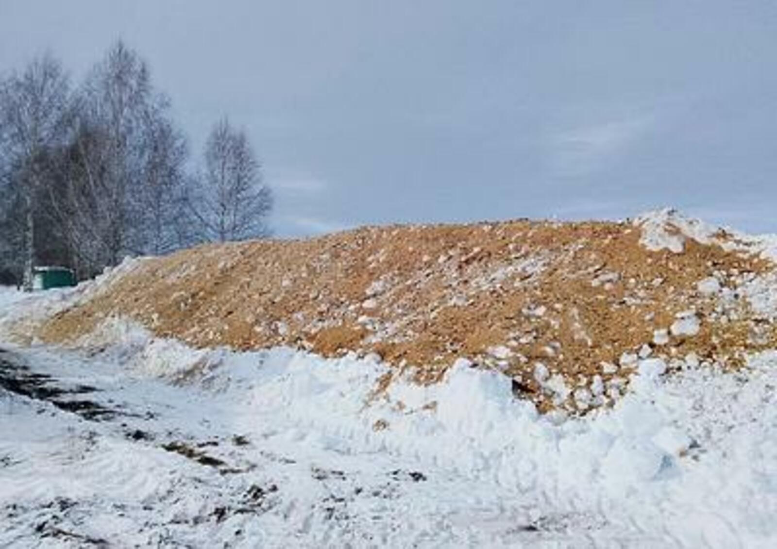 Лесоводы Башкортостана создают снежные бурты