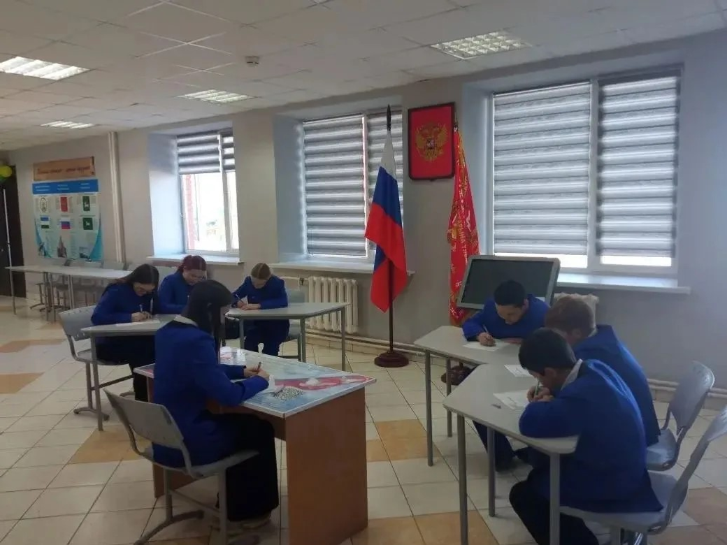 Во всех школах района проходит трогательная акция «Письмо герою»