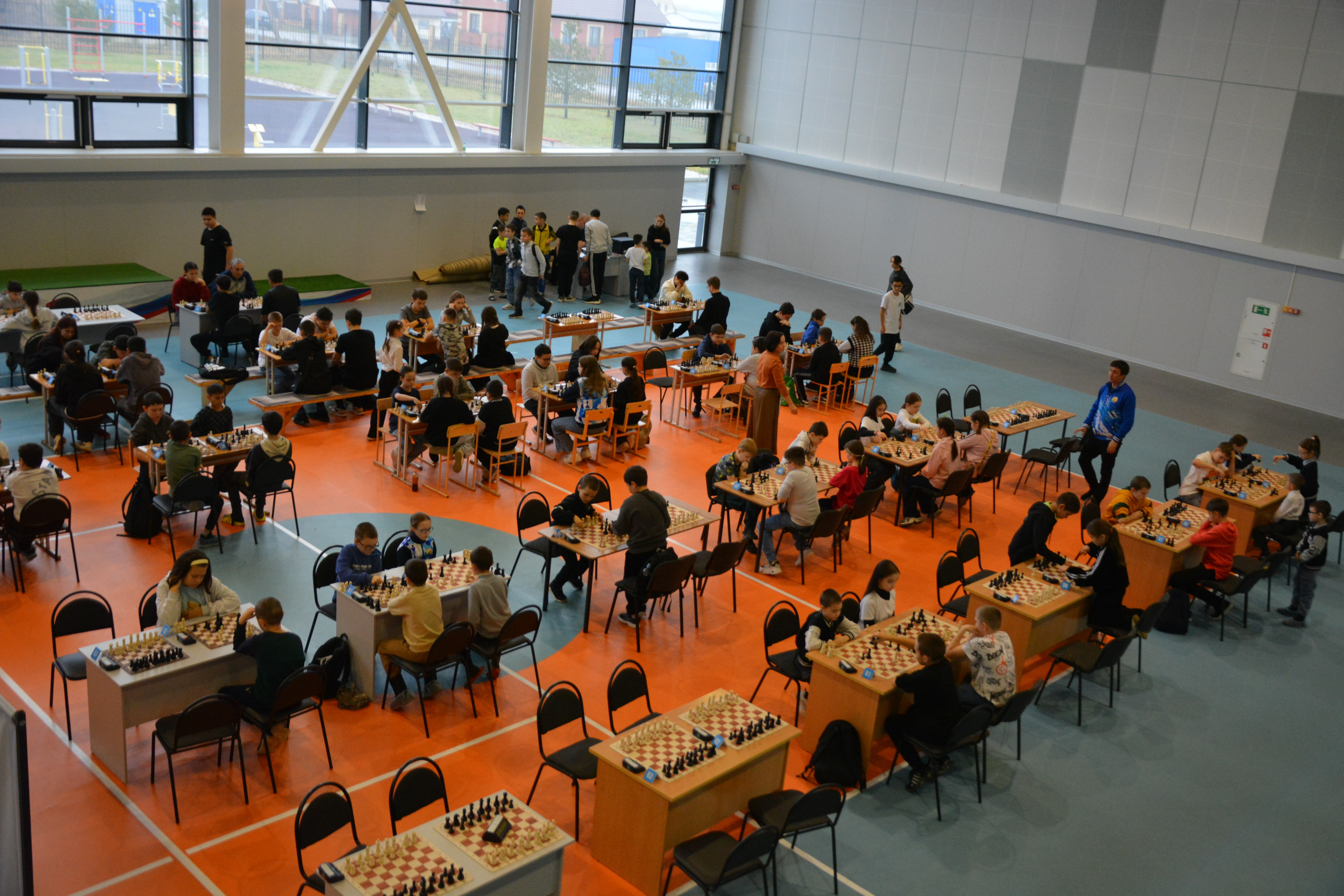 В Бураево начался Чемпионат по быстрым шахматам