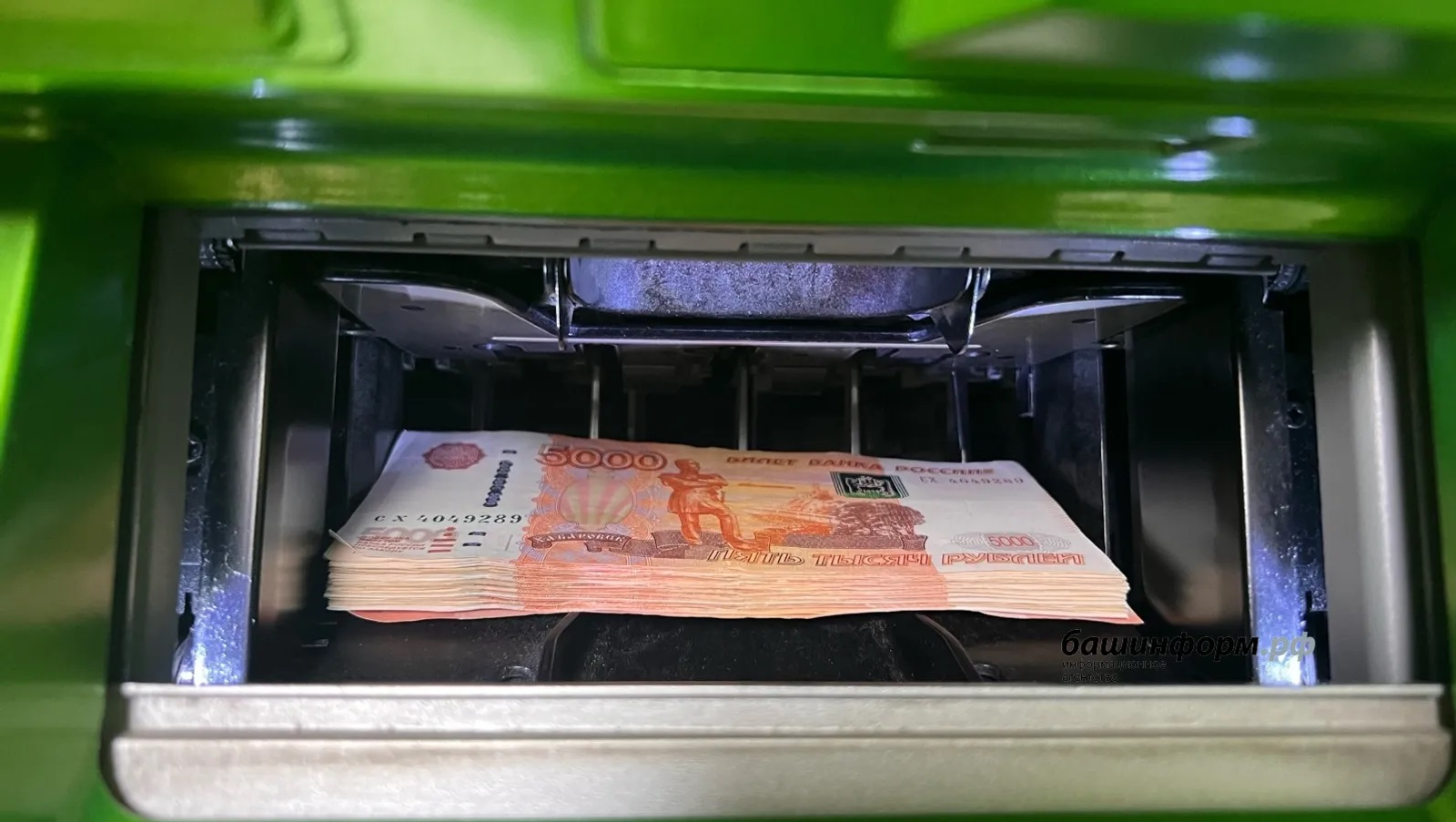 Пенсионерка из Нефтекамска продала дом и отдала мошенникам 11 млн рублей