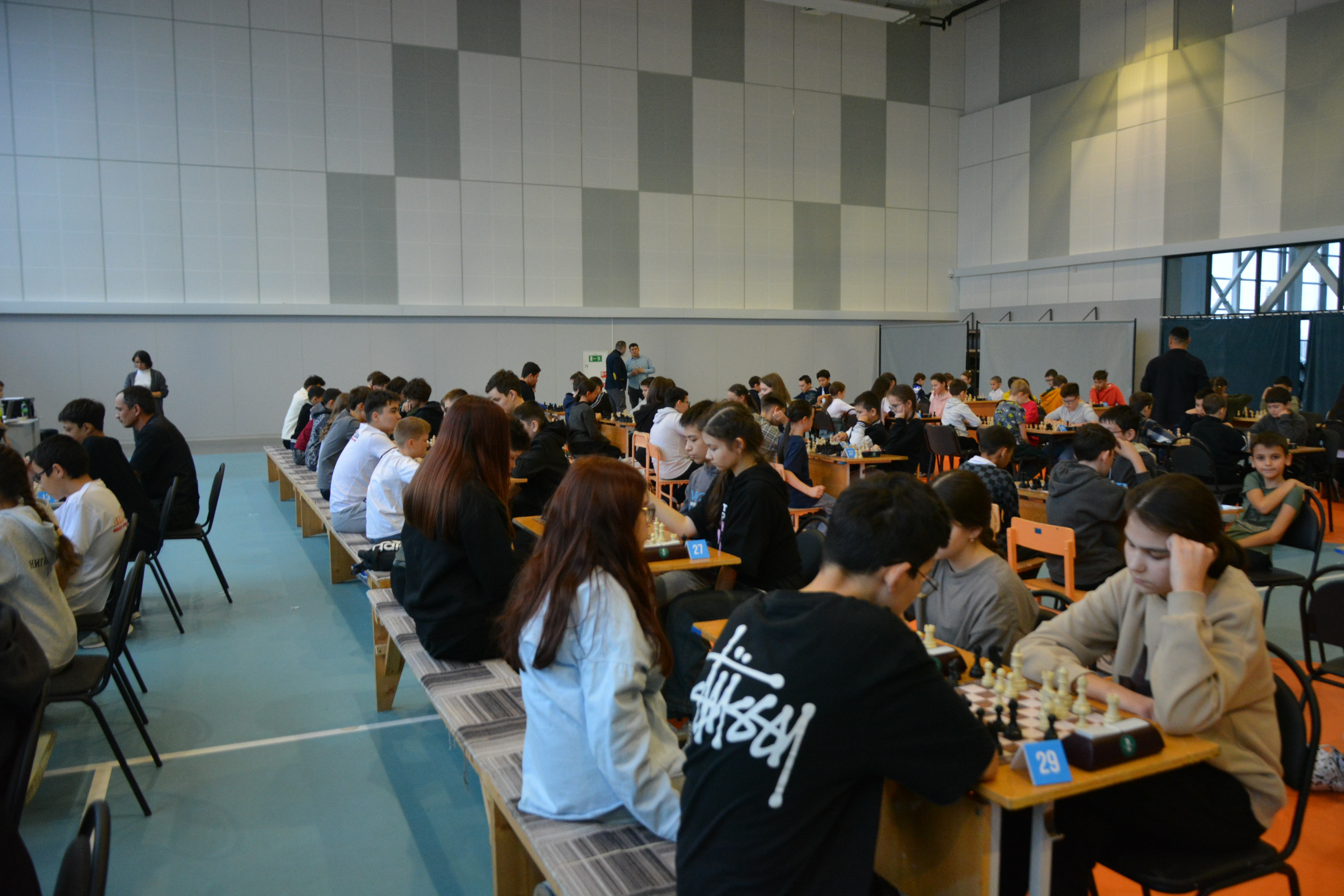 В Бураево начался Чемпионат по быстрым шахматам