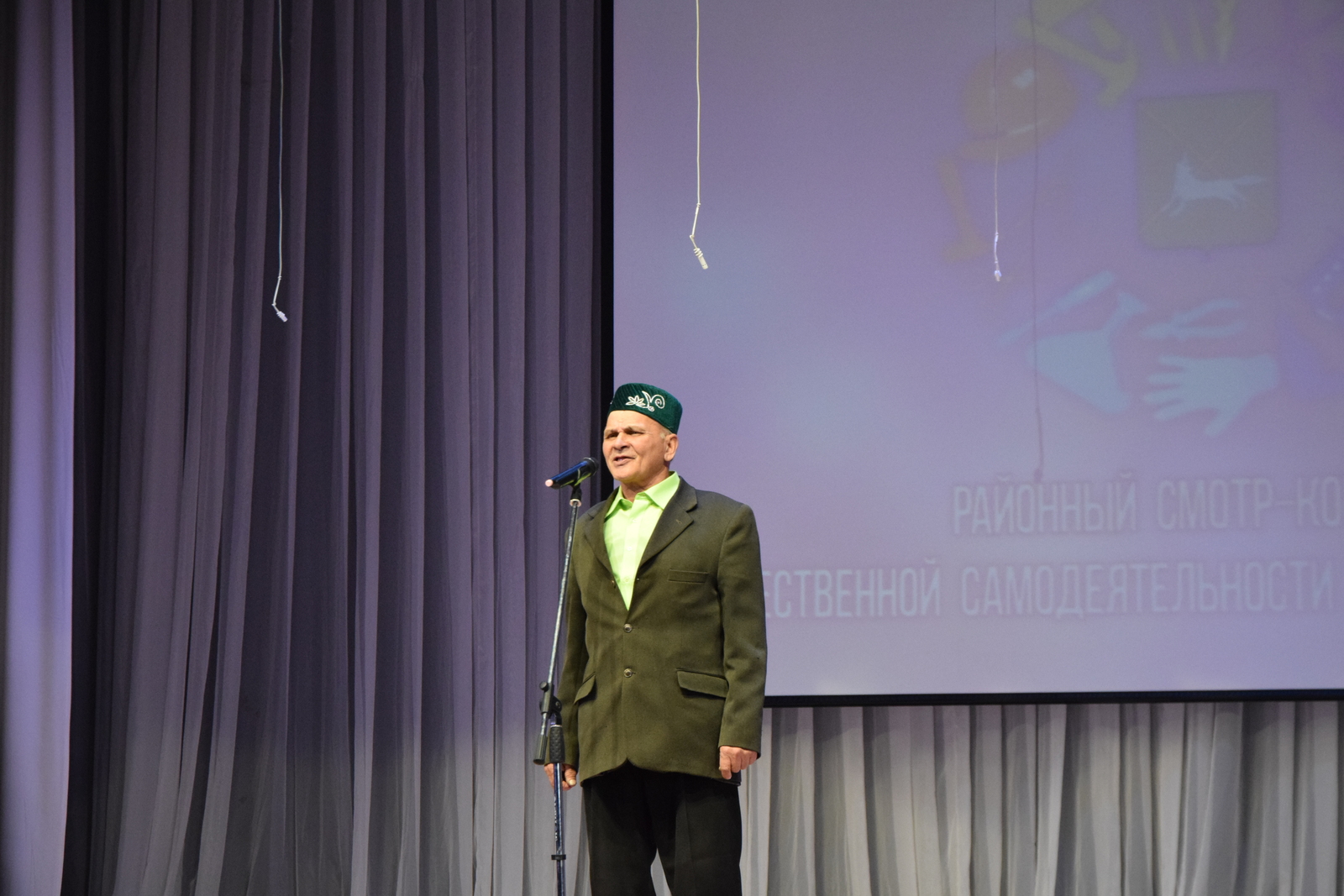 Безнең актив хәбәрче ул