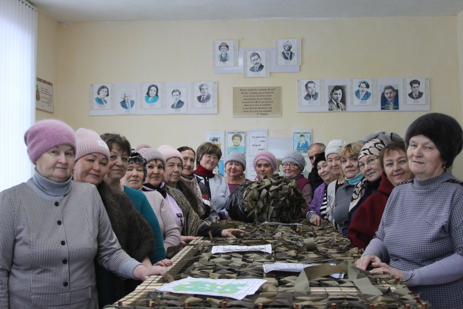 Бергәләп яугирләргә ярдәм итәләр