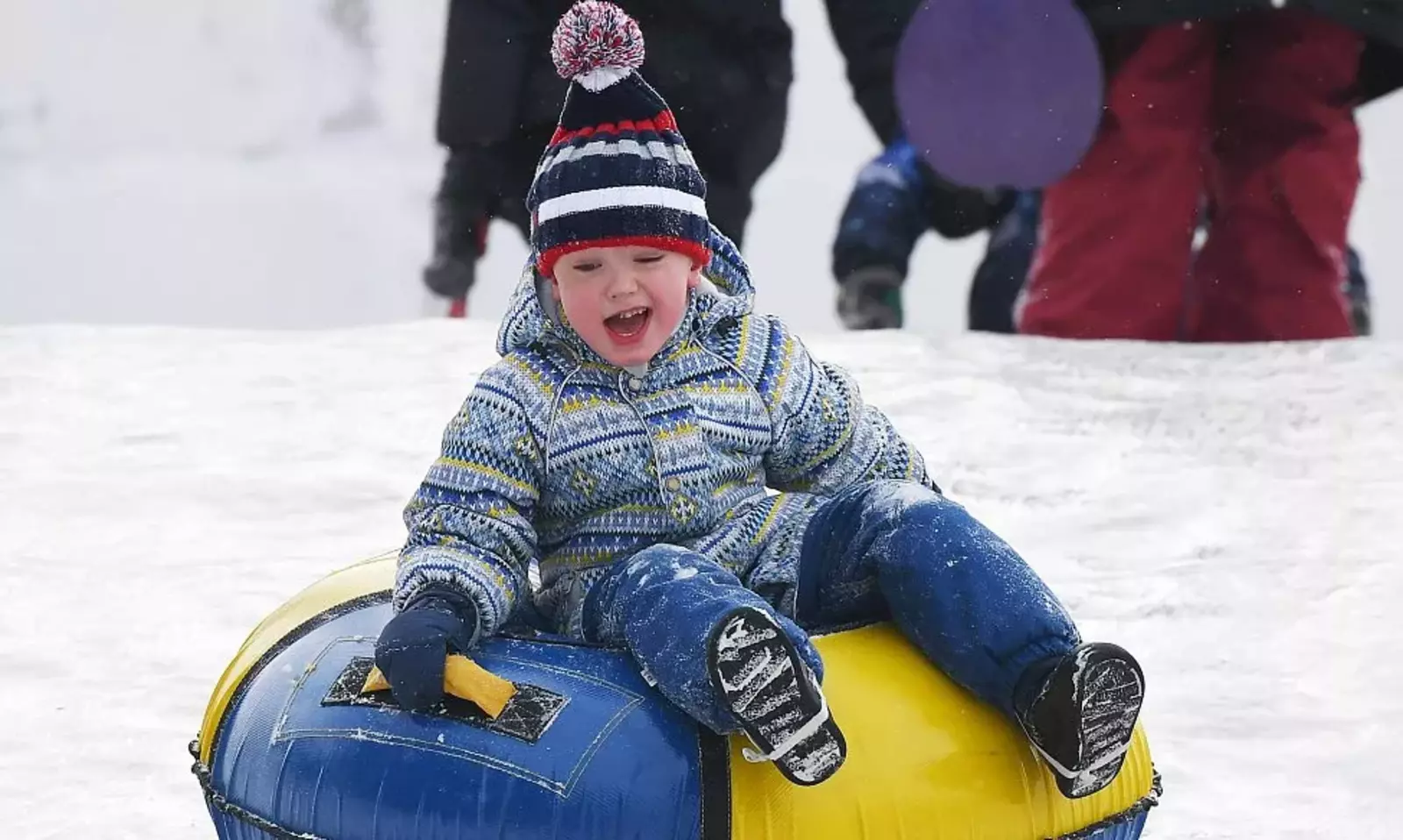 Катайтесь безопасно: как вести себя на горке