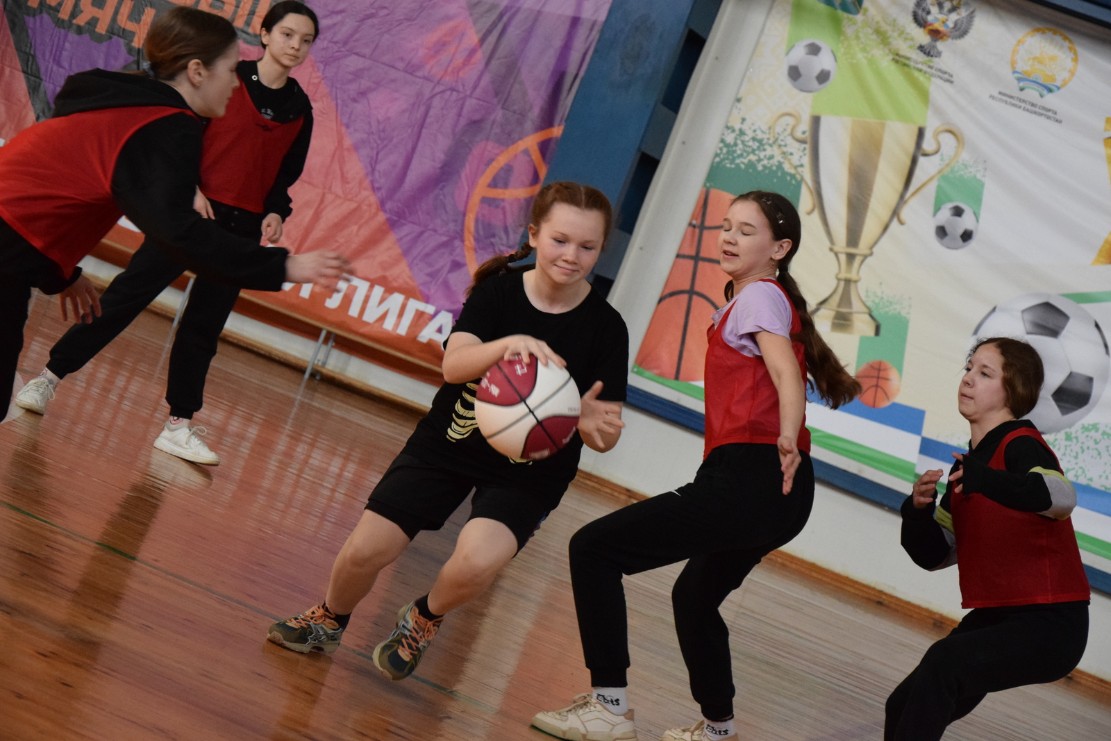В Бураево состоялся муниципальный этап Чемпионата школьной баскетбольной лиги «Кубок имени Юрия Гагарина» среди девушек