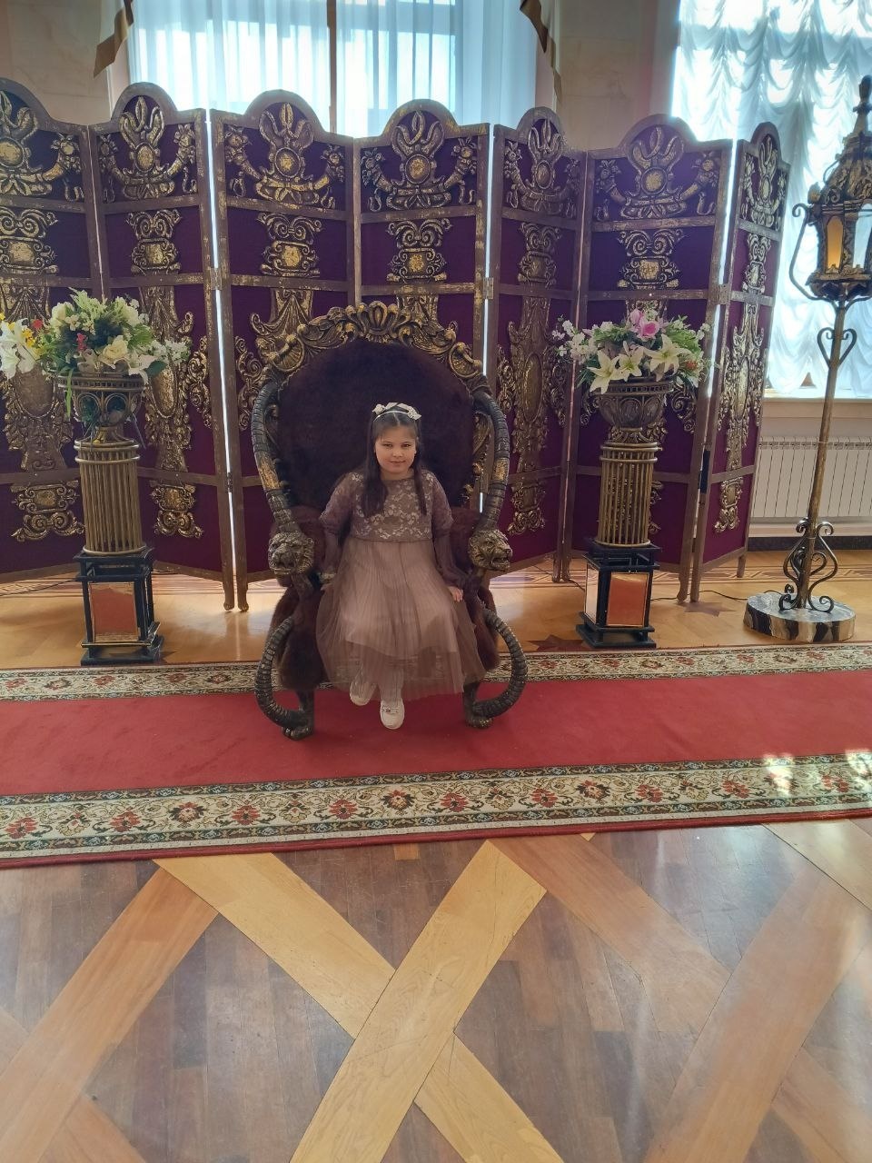 Нәни принцессалар балга җыелды