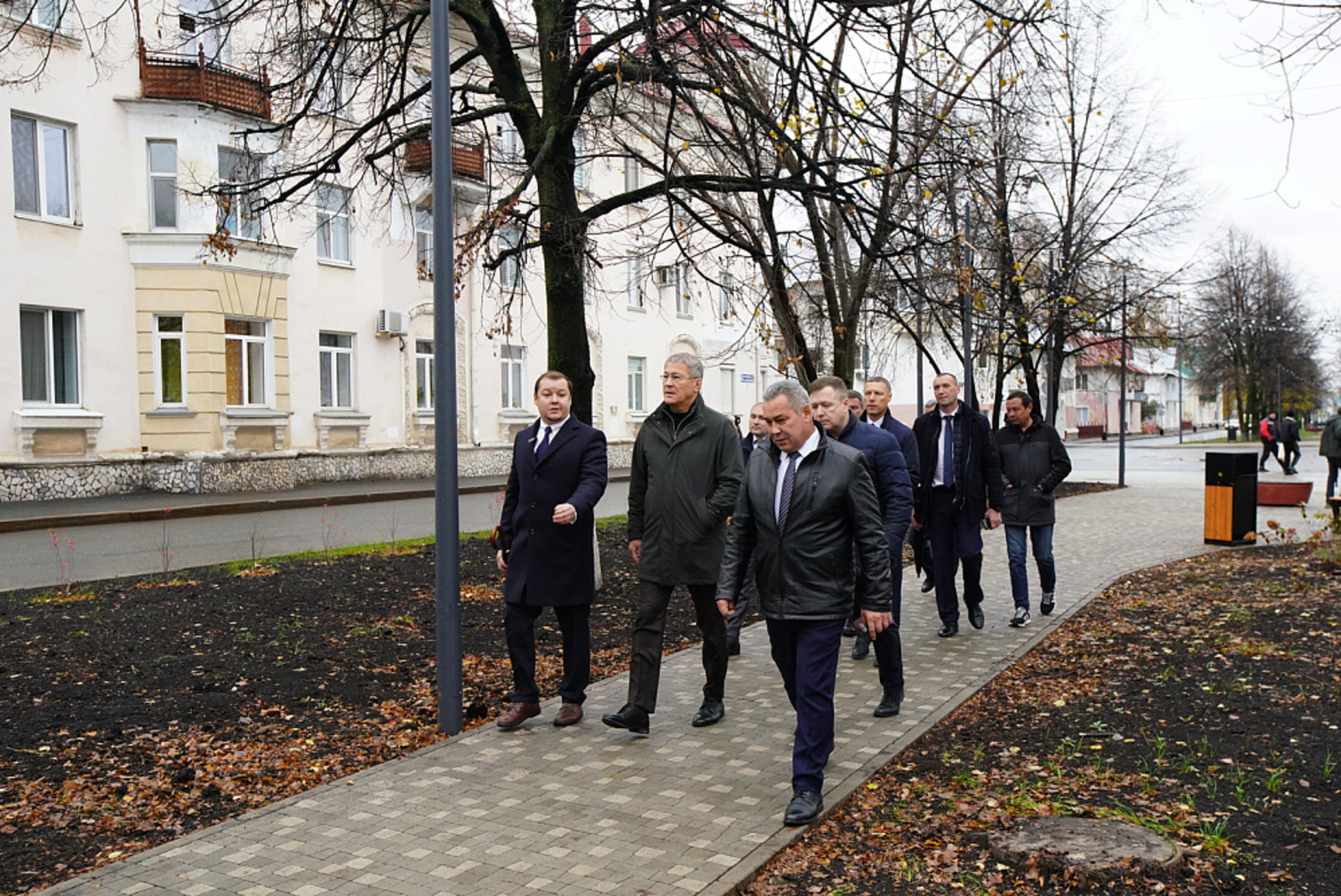 Благоустройство центральной площади Салавата планируют завершить в ноябре 2025 г