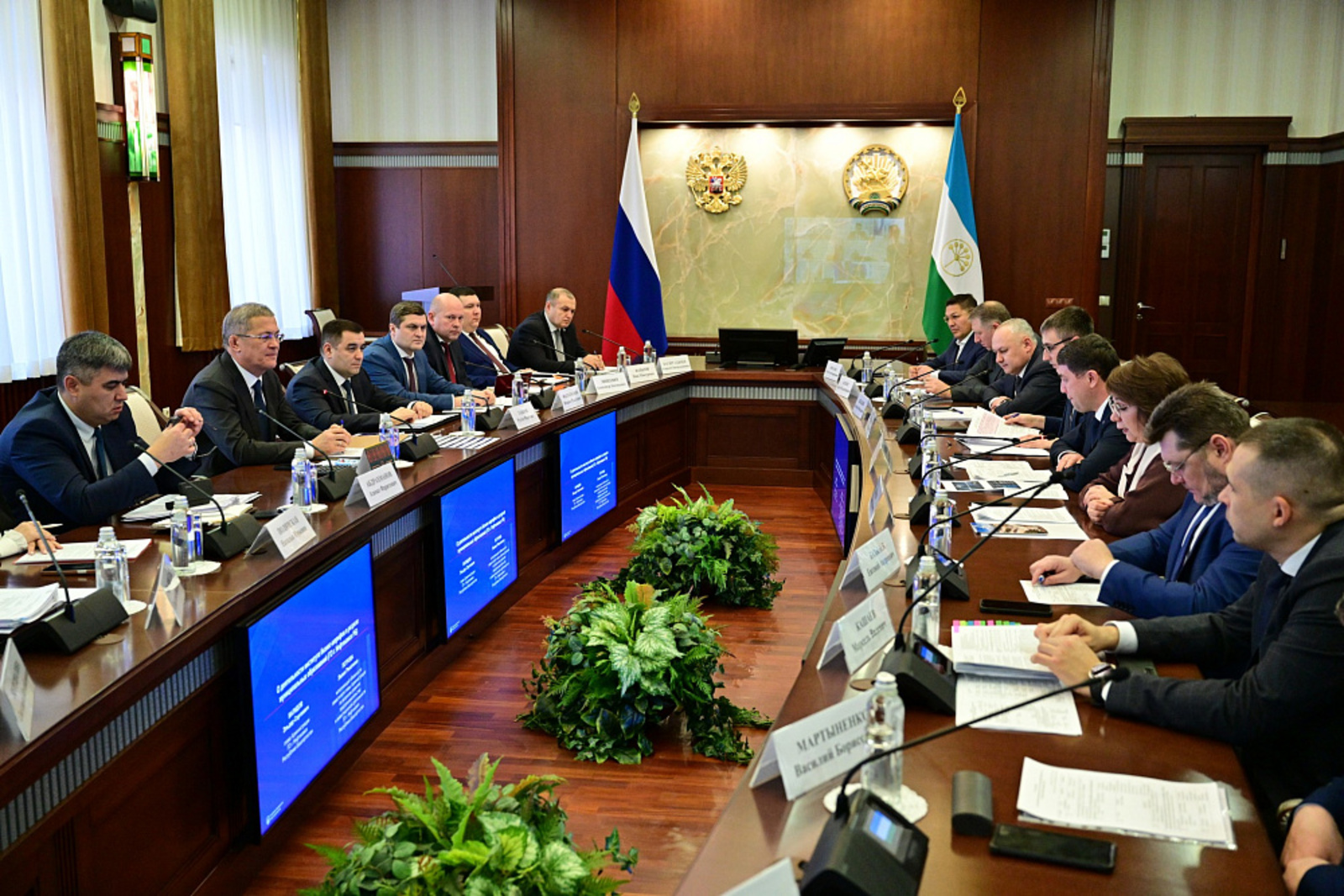 На «Инвестчасе» одобрили новые проекты в туристической отрасли, торговле и услуг