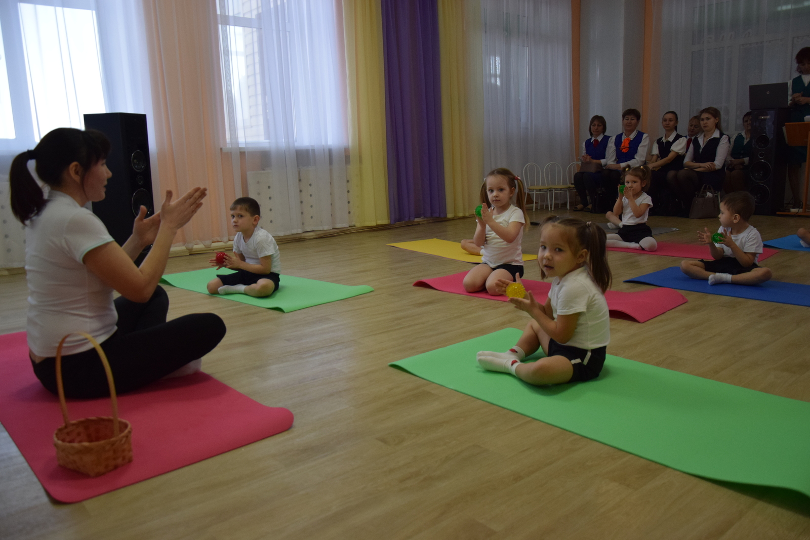 Маргарита Гимазетдинова  В Бураево прошел районный семинар-практикум “Сенсорное воспитание детей в условиях дошкольных образовательных условий”