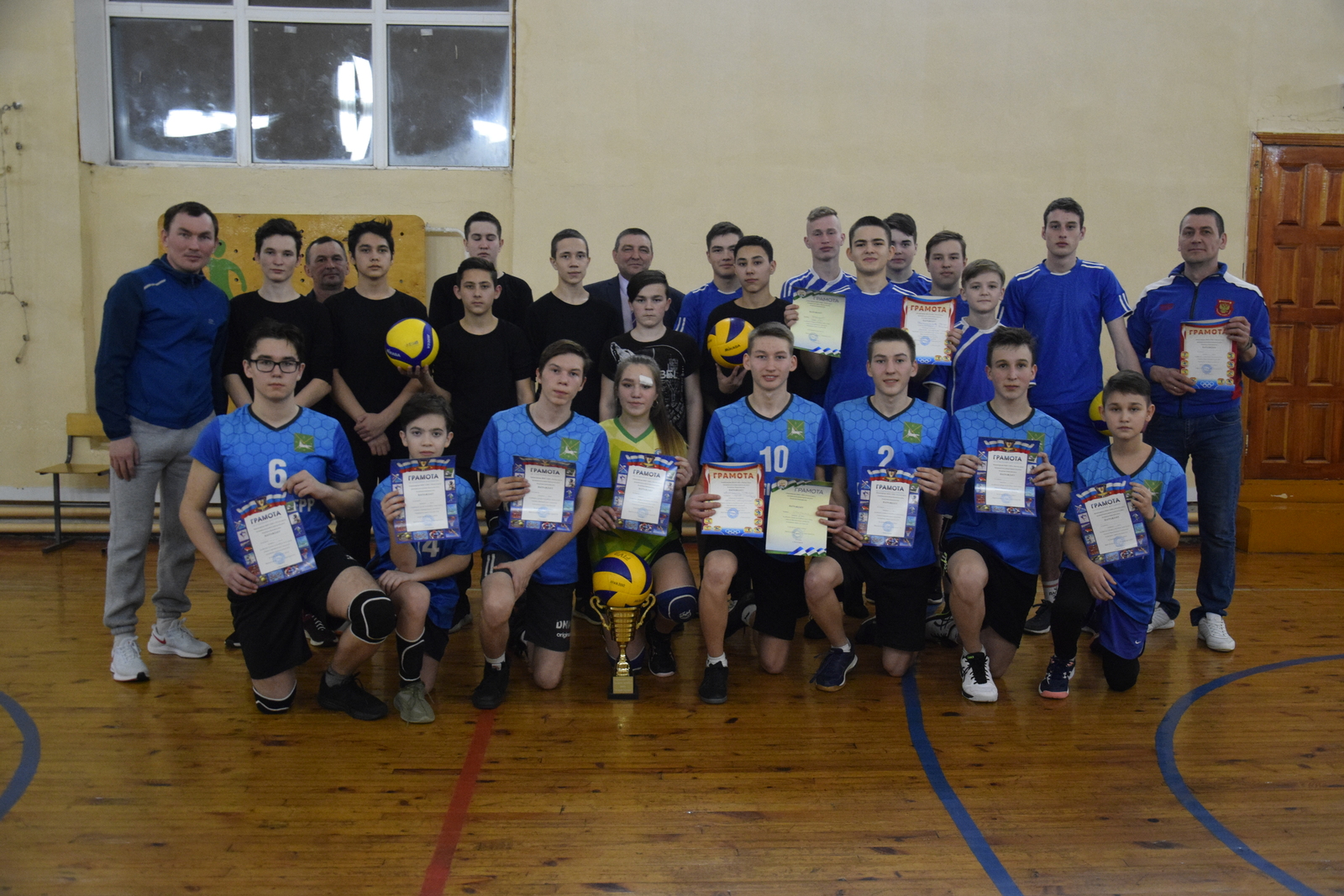 В Бураево состоялся районный турнир по волейболу
