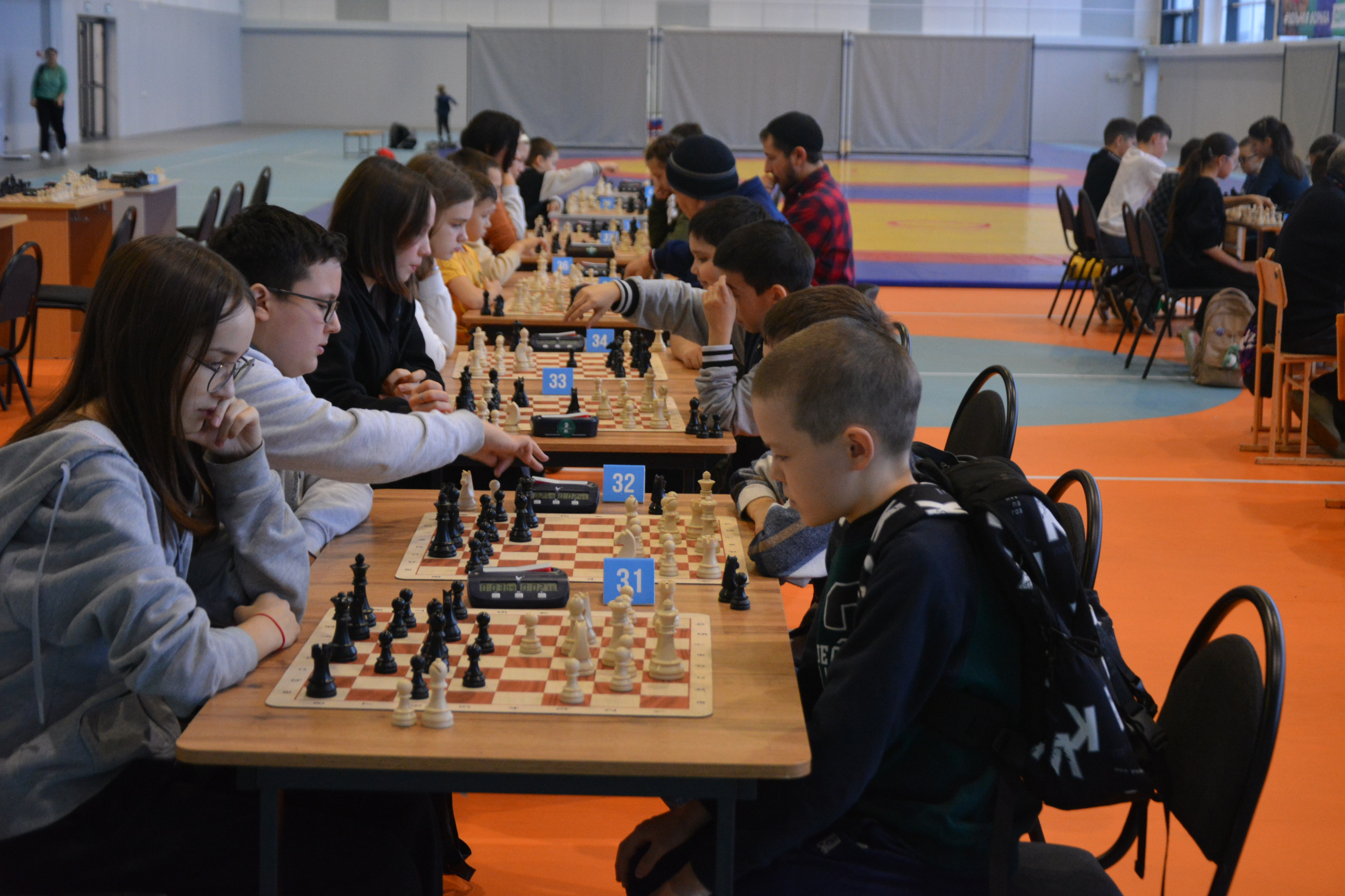 В Бураево начался второй день Чемпионата по шахматам